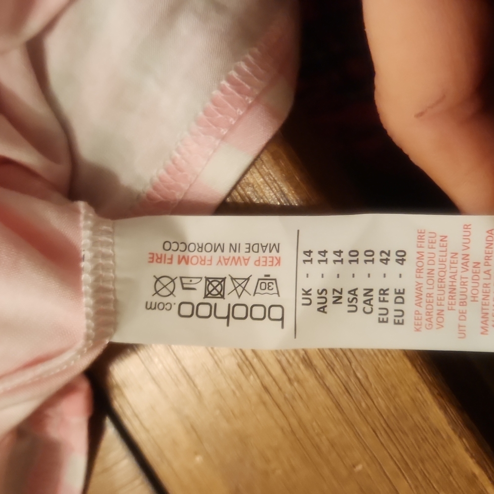 NWT BOOHOO PINK RUFFLE DRESS - Picture 10 of 11